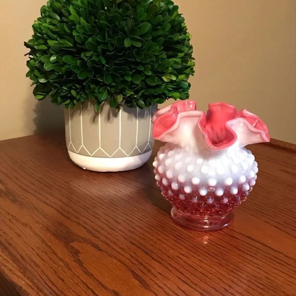 Vintage cranberry Fenton hobnail vase